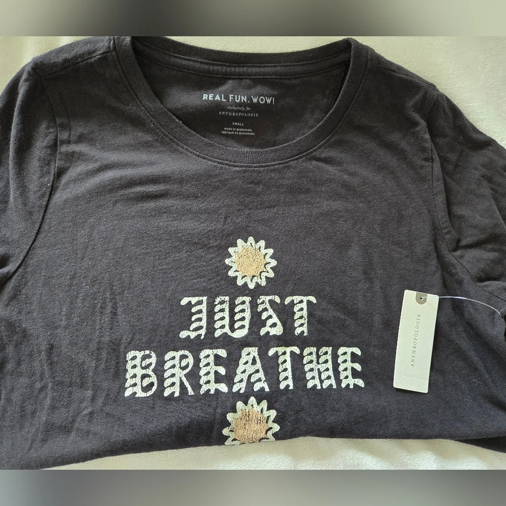 Anthropologie Graphic Tee - Womens T SHIRT - Picture 4 of 5